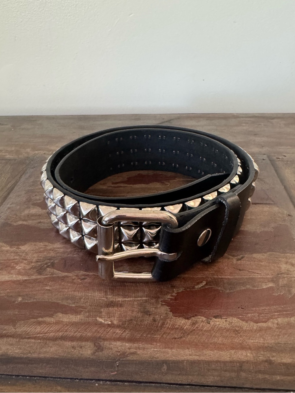 Funk Plus 3 row silver pyramid studded black genuine leather belt men’s M